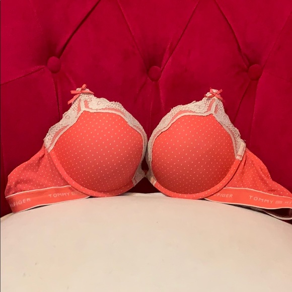 Tommy Hilfiger Pink Lace and Polka Dot Push Up Bra - Picture 1 of 3
